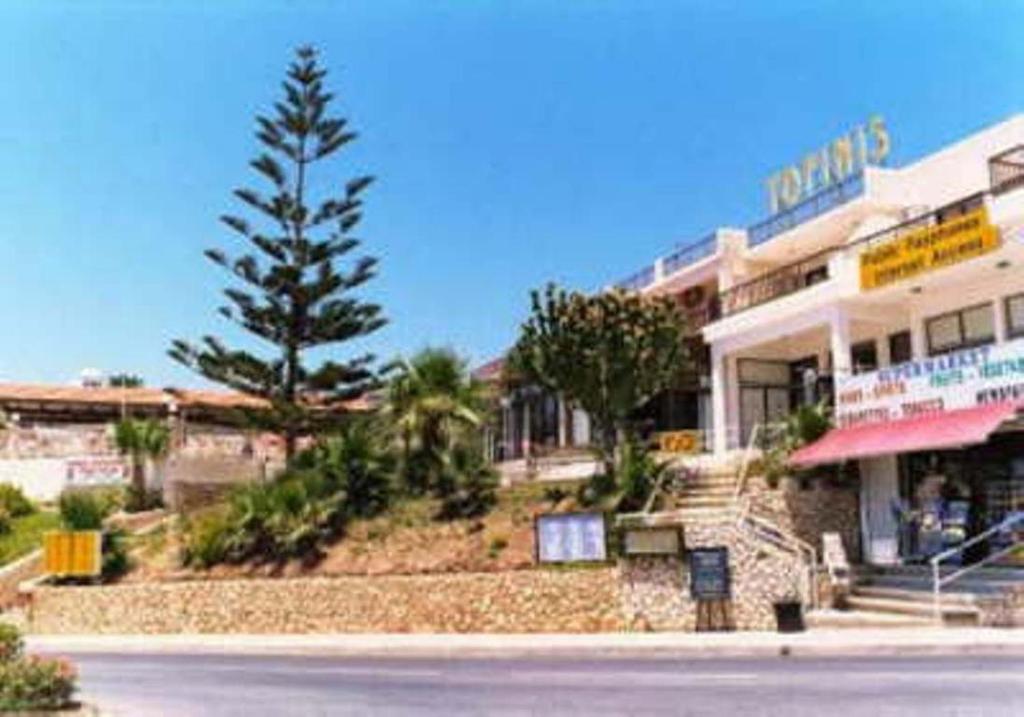 Tofinis Hotel Ayia Napa Eksteriør billede